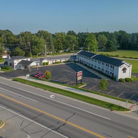 Thumb Heritage Inn Sandusky Esterno foto
